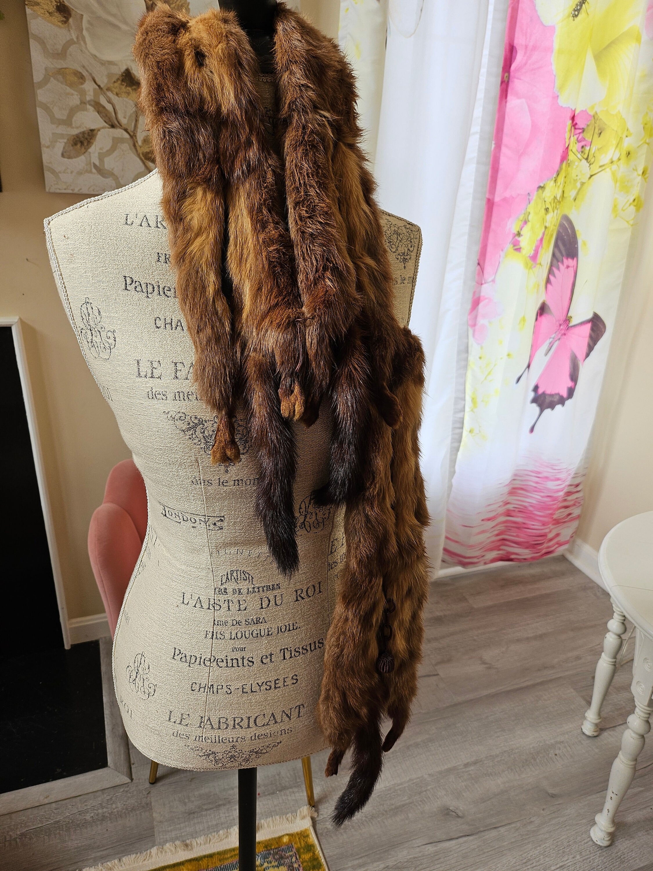 Vintage Mink Stole Genuine Fur Scarf Animal Wrap Shoulder Vintage Mink Stole Genuine Fur Scarf Animal Wrap Shoulder