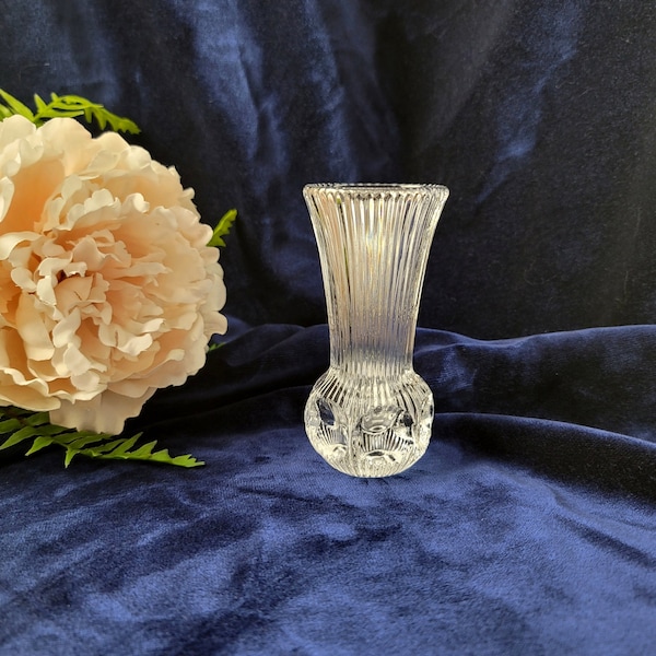 Vintage Fostoria "Melissa" Lead Crystal Bud Vase