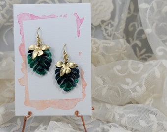 Monstera Earrings