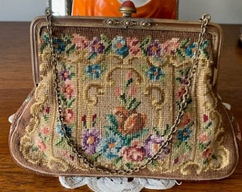 Vintage 1930S/40S Perfect Needlepoint Evening Bag W/Carnelian Clasp