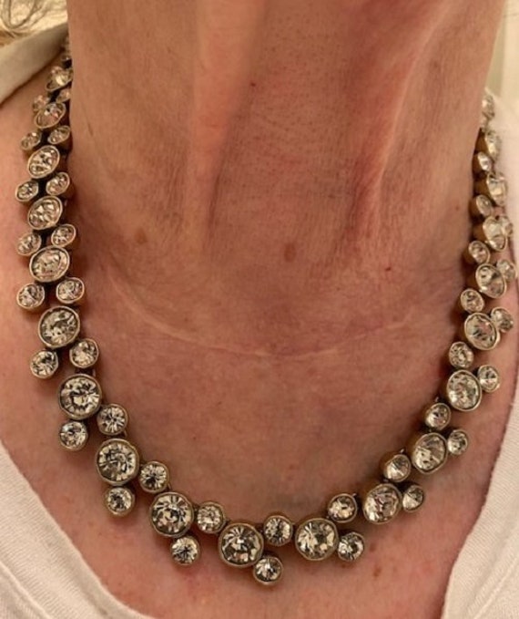 Vintage Large Round Rhinestone Necklace Set In An… - image 10