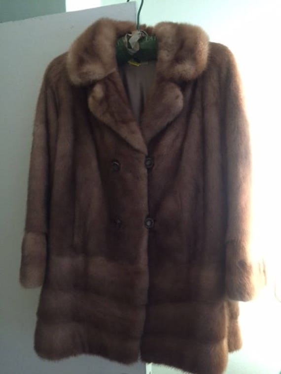 Vintage Stunning 60'S Or Early 70's Mink Jacket E… - image 9