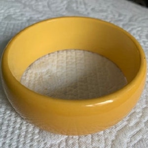 Vintage Wide Bright Yellow Tested Bakelite Bangle Bracelet image 3