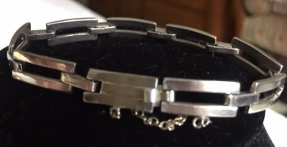 Vintage Sterling Silver Rectangular Open Link 197… - image 1