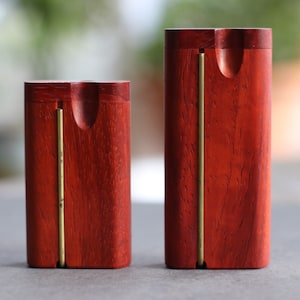 Vermillion Swivel Lid Dugouts z pogrzebaczem i fajką One hitter - amerykańskie ręcznie robione skrzynki Stash Boxes