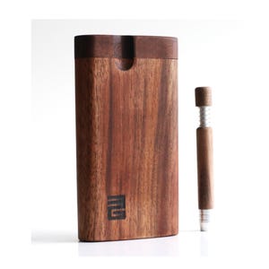 4" Black Walnut Dugout i Spring Loaded Walnut One Hitter-Idealne połączenie