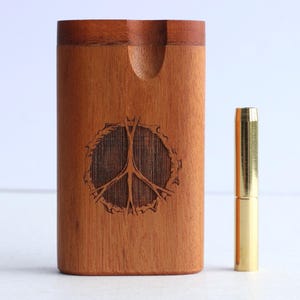 Cherry Wood Dugout & One Hitter Pipe: Etched Peace Sign