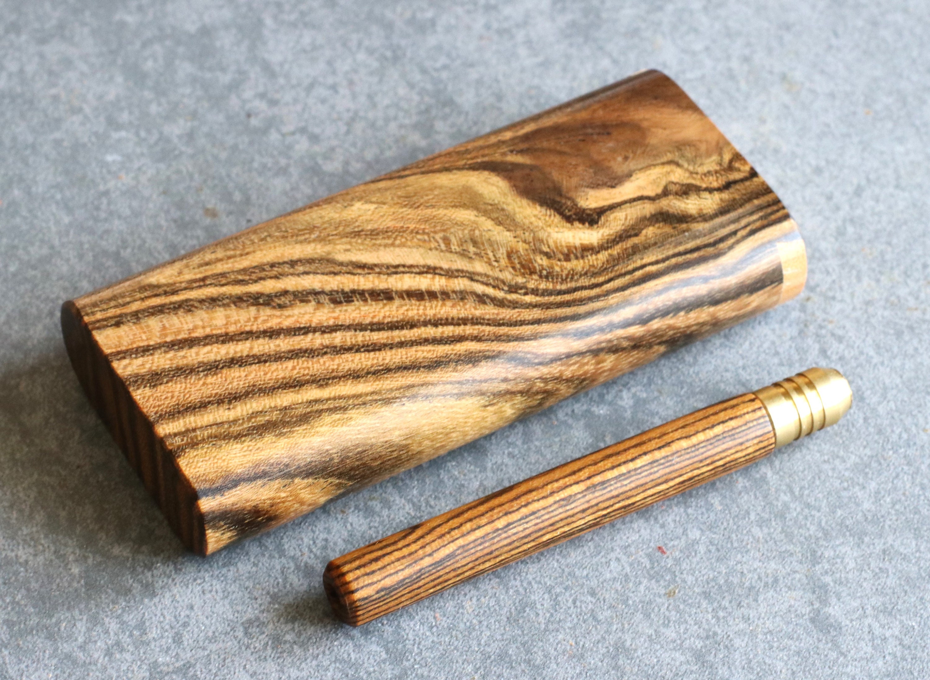 Bocote ウッドダグアウト、ワンヒッターパイプ付き - スライダー蓋 - 3 