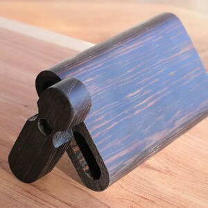Black Smoker Gift Pack: Wenge Dugout, Stash Jar, Grinder & One Hitter Dugout