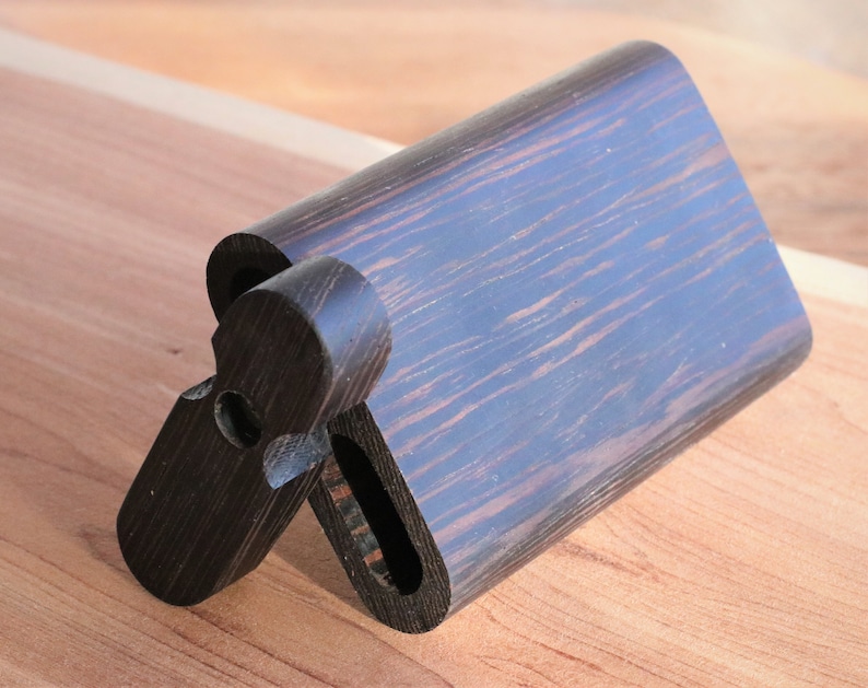 Black Smoker Gift Pack: Wenge Dugout, Stash Jar, Grinder & One Hitter Dugout