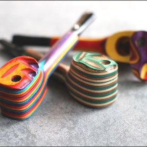 4" Colorful Rainbow Wood Pipe- R9 RBSWIVEL- Swivel Lid- Party Pipe