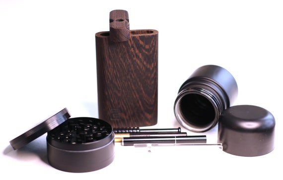 Black Smoker Gift Pack: Wenge Dugout, Stash Jar, Grinder & One Hitter