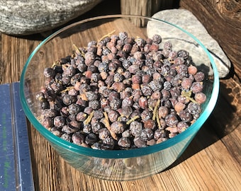 1/2lb 8oz Dried Western JUNIPER BERRIES WILD, Seasoned 3 Cups, Gin Making, Mixologist, Home Brew Wild Ale | Seasoned Berries