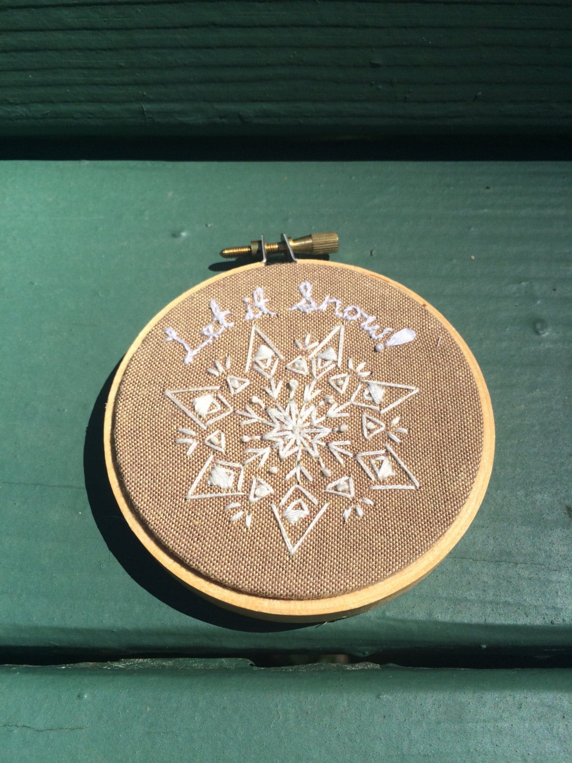 Mano bordado copo de nieve invierno