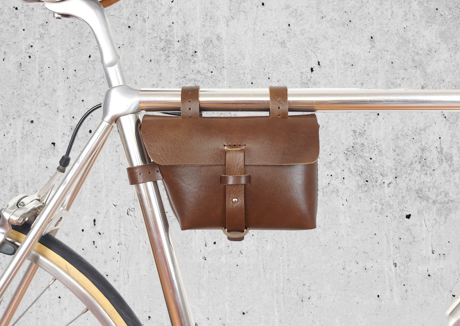 ヴィンテージ　自転車バッグ Vintage bicycle bag - Etsy 日本