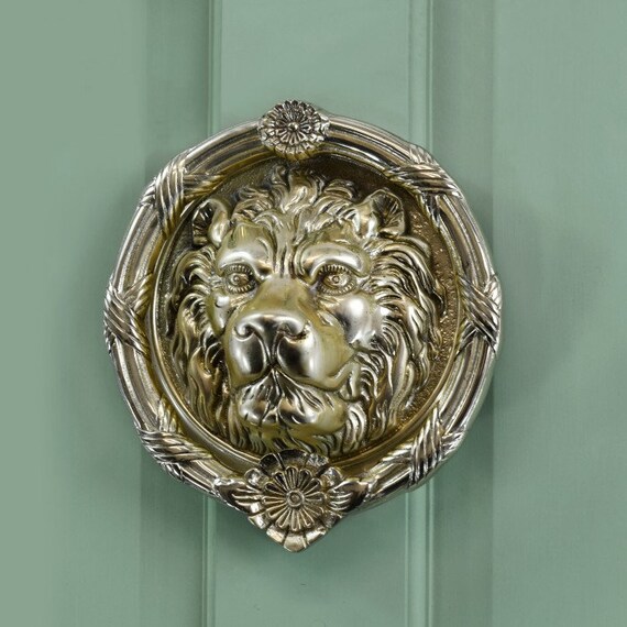 Sandringham/' Large Polished Brass Lion Knocker