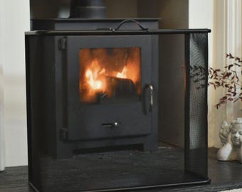 Black Enclosed Curved Fire Guard With Handle 63cm