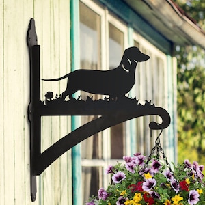 Soporte de hierro para cesta colgante con forma de perro salchicha: Decoración con forma de perro salchicha