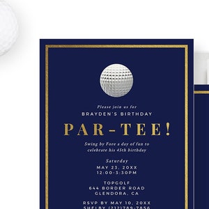 K&ouml;nnte beinhalten: Eine dunkelblaue Einladung mit goldenen Verzierungen und einer wei&szlig;en Golfballgrafik. Die Einladung lautet "Bitte schlie&szlig;en Sie sich uns f&uuml;r Braydens Geburtstagsparty an!" und enth&auml;lt Details f&uuml;r eine Golfparty.