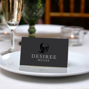 Modèle de marque-place pour la fête d'anniversaire de ma mort dans la vingtaine, plis de tente avec tête de mort, téléchargement numérique d'étiquettes d'aliments, marque-places de Table