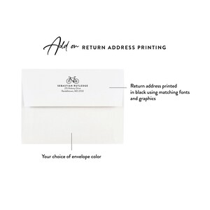 Puede incluir: Un sobre blanco con una direcci&oacute;n de devoluci&oacute;n impresa en negro. La direcci&oacute;n incluye un icono de bicicleta, el nombre "SEBASTIAN RUTLEDGE", la direcci&oacute;n "215 Hickory Drive" y la ciudad, estado y c&oacute;digo postal "Randallstown, MD 21133". El texto "Add on RETURN ADDRESS PRINTING" est&aacute; encima del sobre. El texto "Direcci&oacute;n de devoluci&oacute;n impresa en negro con fuentes y gr&aacute;ficos coincidentes" est&aacute; a la derecha del sobre. El texto "Su elecci&oacute;n de color de sobre" est&aacute; debajo del sobre.