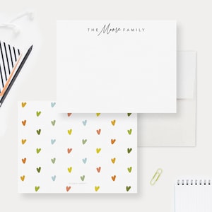 Cartes de correspondance familiales personnalisées, Papeterie coeurs colorés pour la famille, Cartes de remerciement familiales mignonnes personnalisées, Cadeaux pour la famille, Cadeaux pour filles