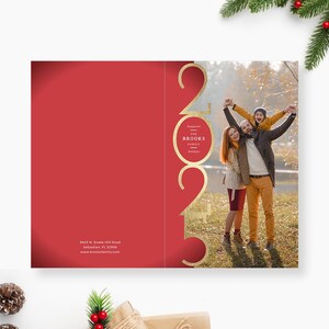 Personalisierte Familienurlaubskarte mit Foto, 2025 Foto-Weihnachtskarten bearbeitbare Vorlage, 2025 Frohe Feiertage druckbare gefaltete Karten