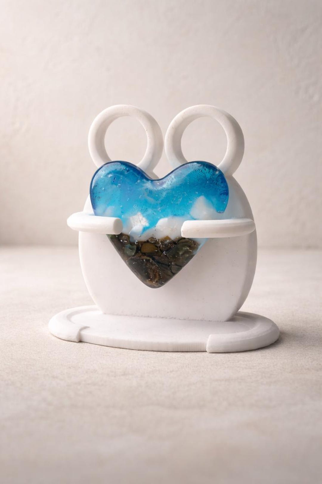 Valentine's Day Heart Stand • Two-person Fused Glass Heart Stand (stand ...
