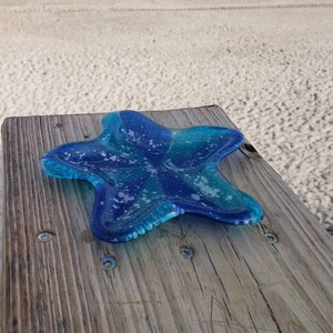 Fused Glass Starfish Bowl – Handmade Ocean-Inspired Decor