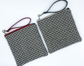 Wool Wristlet, Gray and Natural Houndstooth, handwoven, leather handle, wristlet, clutch purse, zipper pouch, purse