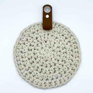 CROCHET KIT for Marengo Pot holder, DIY Round crocheted pot holder with leather hanger, Trivet