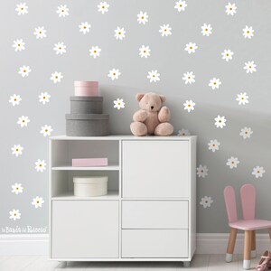 Adesivi murali in tessuto per bambini, stickers cameretta, adesivi da muro effetto carta da parati, pattern "Margherite"