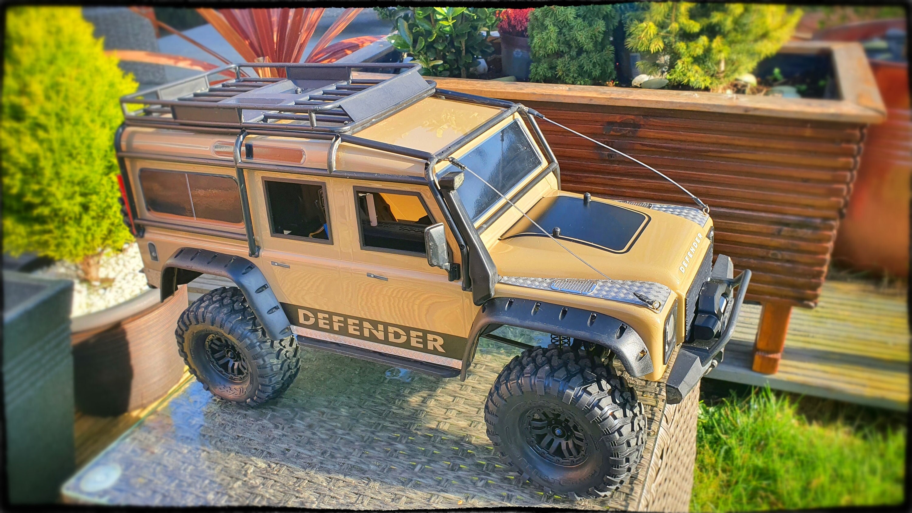 1/10 TRX-4 Defender Compatible RC Crawler Custom Side/hood