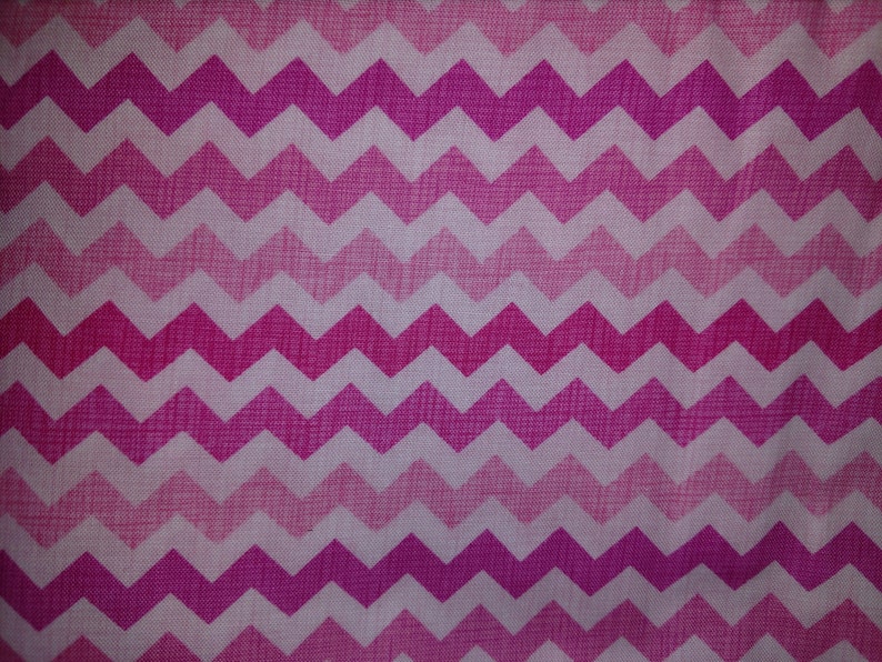 10 Yards BOLT Pink Baby Chevrons Stripes Pattern Hot Pastel Pink 100/% Cotton Quilting Material Fabric Seamless bty girl princess pretty