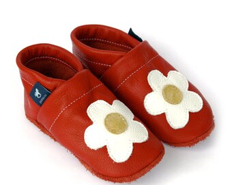 Leather slippers Baby Shoes Walking Shoes soft leather shoes leather baby shoes sizes 16 to 35
