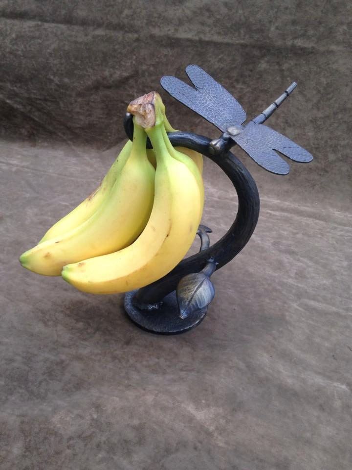 Premier Housewares Banana Hanger – Iron With Black Nickel Finish, Keeps Bananas Fresh Longer