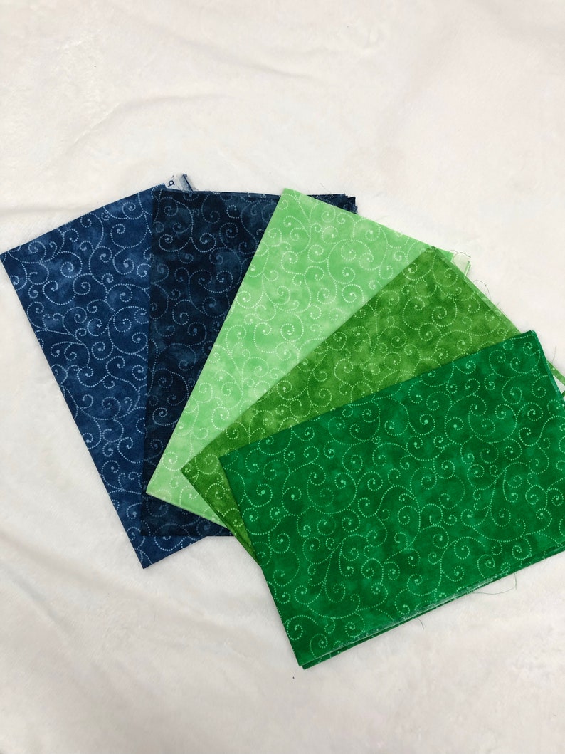 Moda marble swirls colors range from cream to black 36 fat quarters MODA SWIRLS Fat Quarter Bundle