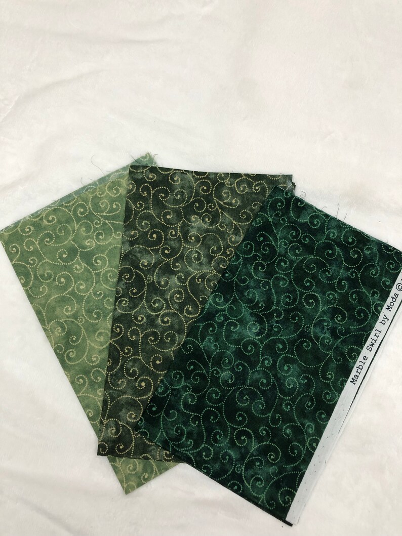 Moda marble swirls colors range from cream to black 36 fat quarters MODA SWIRLS Fat Quarter Bundle