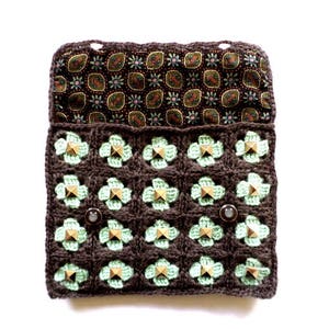 Grey green studded crochet pouch image 2