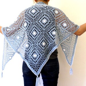 Blue and white cotton wool boho crochet shawl image 2