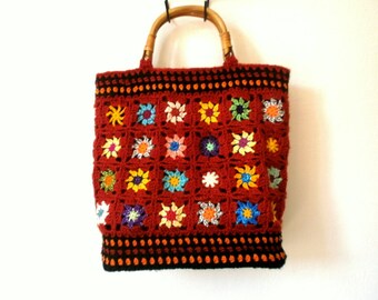Vintage crochet grannys bag multicolor bamboo handles