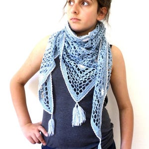 Blue and white cotton wool boho crochet shawl image 3