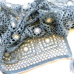 Châle crochet bohème laine coton bleu et blanc zdjęcie 4