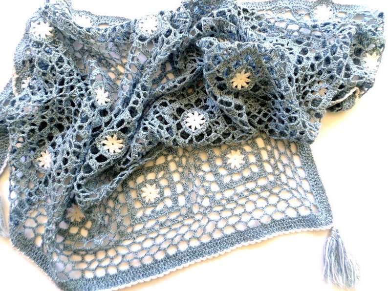 Blue and white cotton wool boho crochet shawl image 4