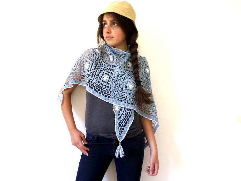 Blue and white cotton wool boho crochet shawl image 5