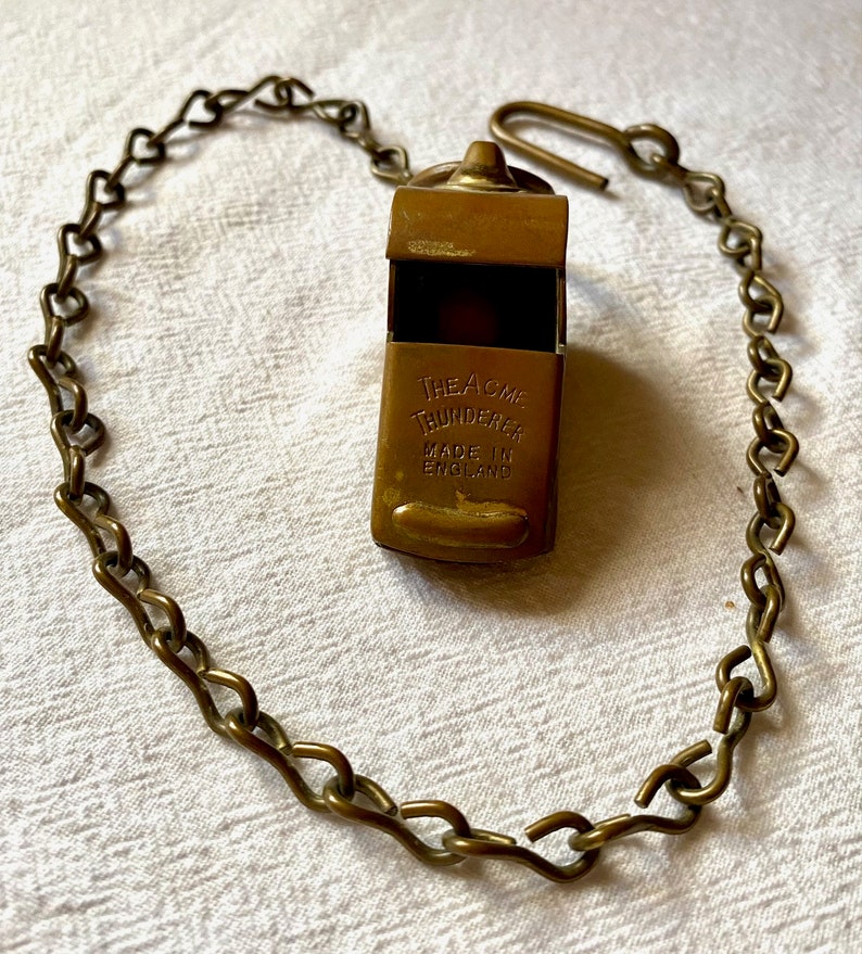 Sifflet The Acme Thunderer Vintage Made In England - Très Usé - Pour Collection
