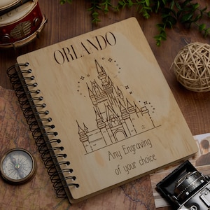 Álbum de fotos de madera grande personalizado y grabado "Vacaciones en Orlando"