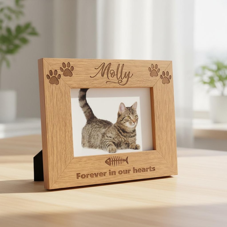 Cat Remembrance Personalised Engraved Photo Frame Gift image 1