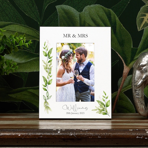 Porte alliance mariage personnalisé en fleurs séchées eucalyptus, porte
