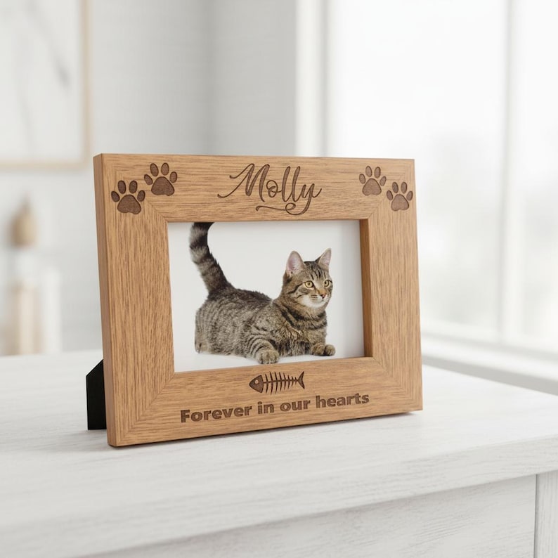Cat Remembrance Personalised Engraved Photo Frame Gift image 2